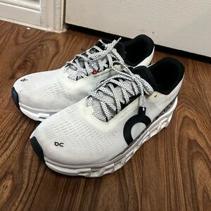 Men’s Onrunning Cloudmaster2 Athletic shoes
